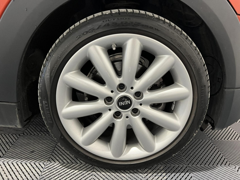 Photo 16 de l'offre de MINI MINI 3 Portes Cooper 136 ch BVA7 à 17490€ chez VL Auto