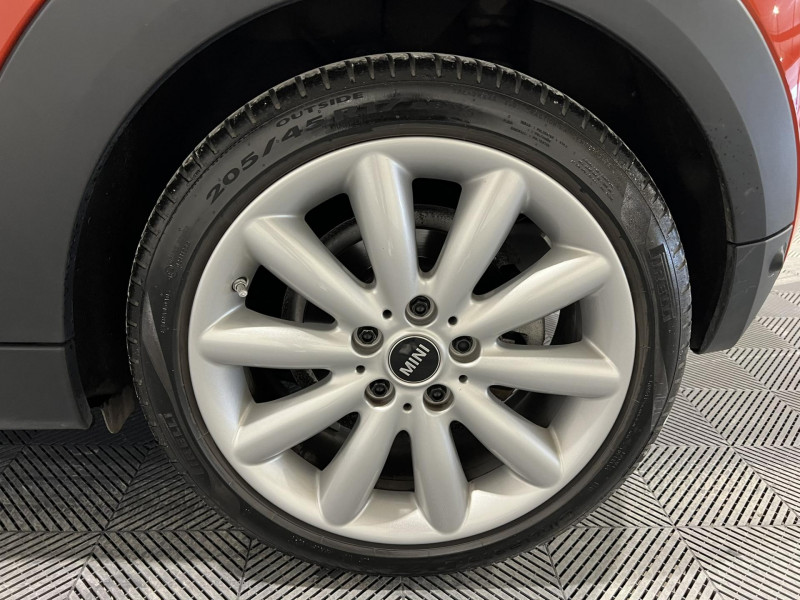 Photo 18 de l'offre de MINI MINI 3 Portes Cooper 136 ch BVA7 à 17490€ chez VL Auto
