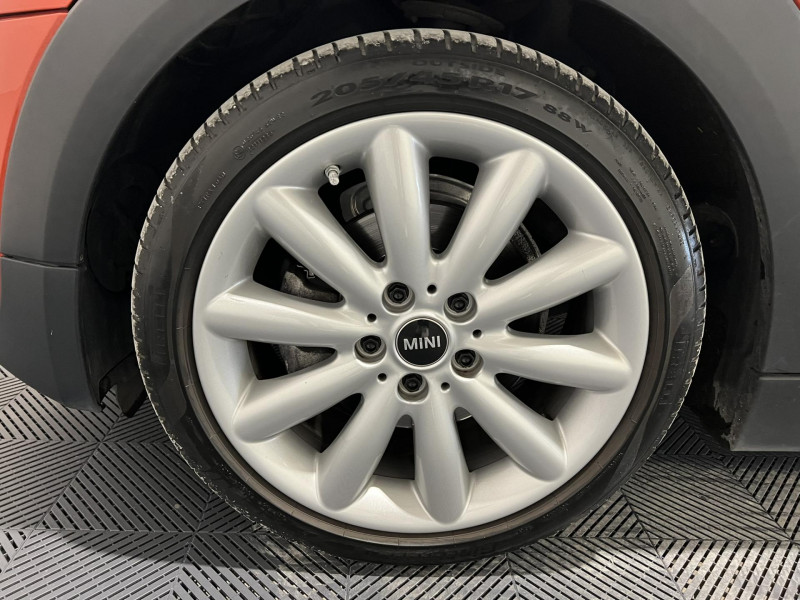 Photo 19 de l'offre de MINI MINI 3 Portes Cooper 136 ch BVA7 à 17490€ chez VL Auto