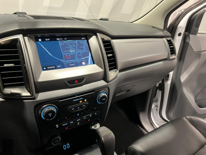 Photo 12 de l'offre de FORD RANGER DOUBLE CABINE 3.2 TDCi 200 4X4 BVA6 LIMITED à 23990€ chez VL Auto