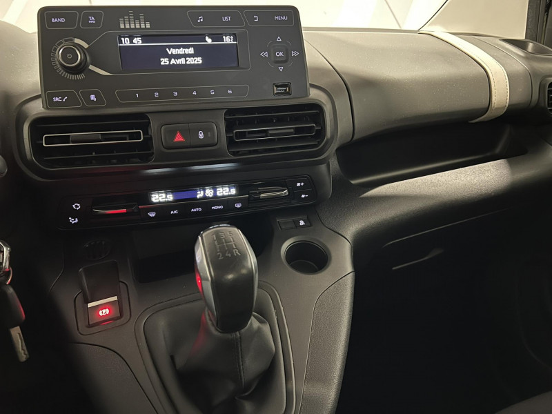 Photo 13 de l'offre de CITROEN BERLINGO Taille M BlueHDi 100 S&S BVM Feel à 15490€ chez VL Auto