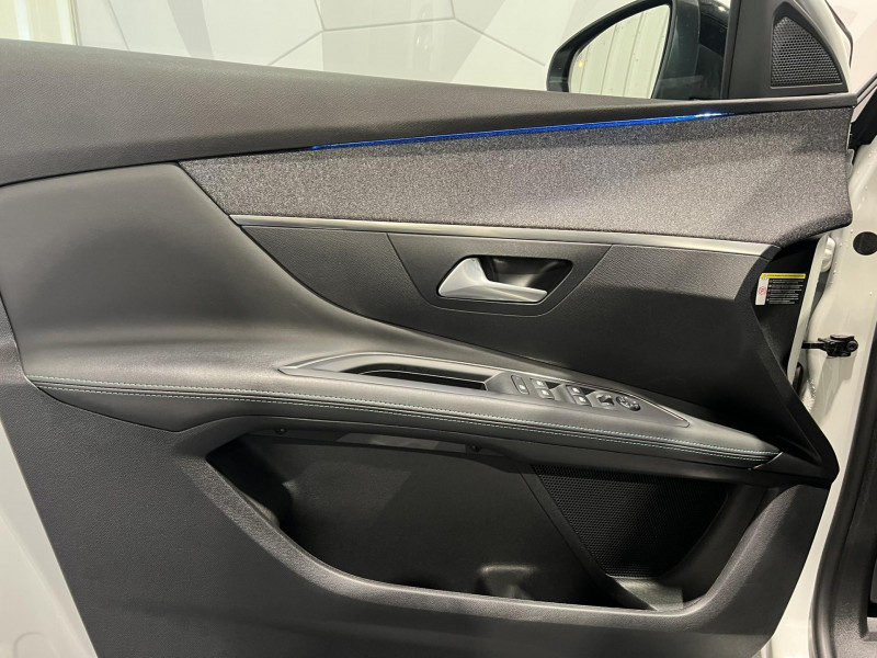 Photo 21 de l'offre de PEUGEOT 3008  BlueHDi 130ch S&S BVM6 Allure Pack à 15990€ chez VL Auto