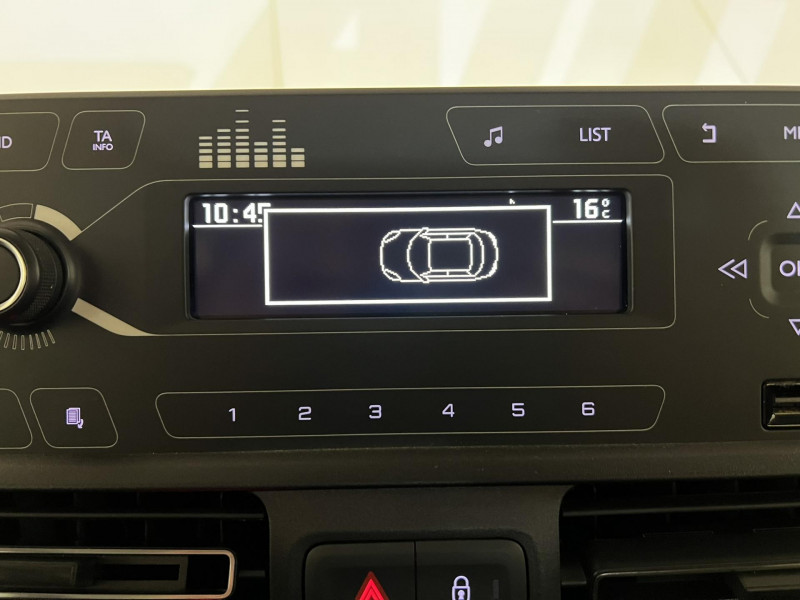 Photo 12 de l'offre de CITROEN BERLINGO Taille M BlueHDi 100 S&S BVM Feel à 15490€ chez VL Auto