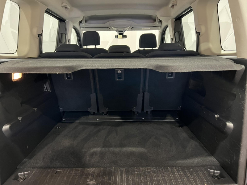 Photo 18 de l'offre de CITROEN BERLINGO Taille M BlueHDi 100 S&S BVM Feel à 15490€ chez VL Auto