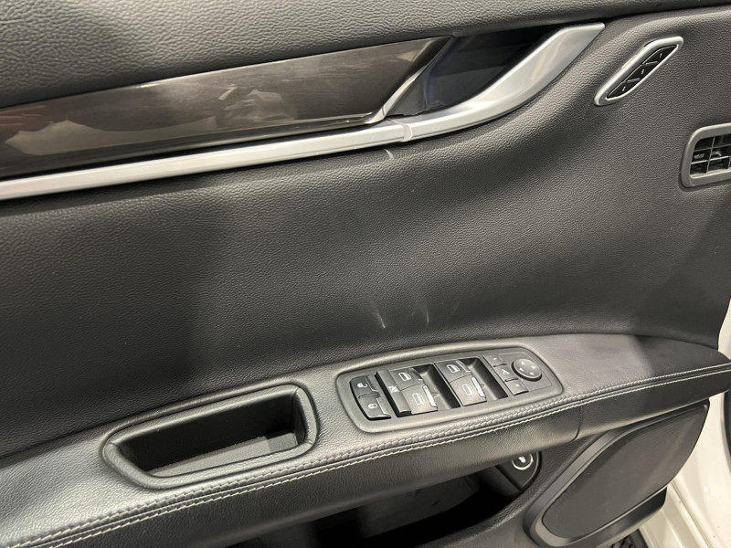 Photo 22 de l'offre de MASERATI GHIBLI 3.0 V6 330 BVA à 27990€ chez VL Auto