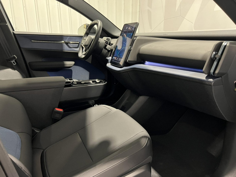 Photo 8 de l'offre de VOLVO EX30  Single Extended Range 272 ch 1EDT Ultra à 25990€ chez VL Auto