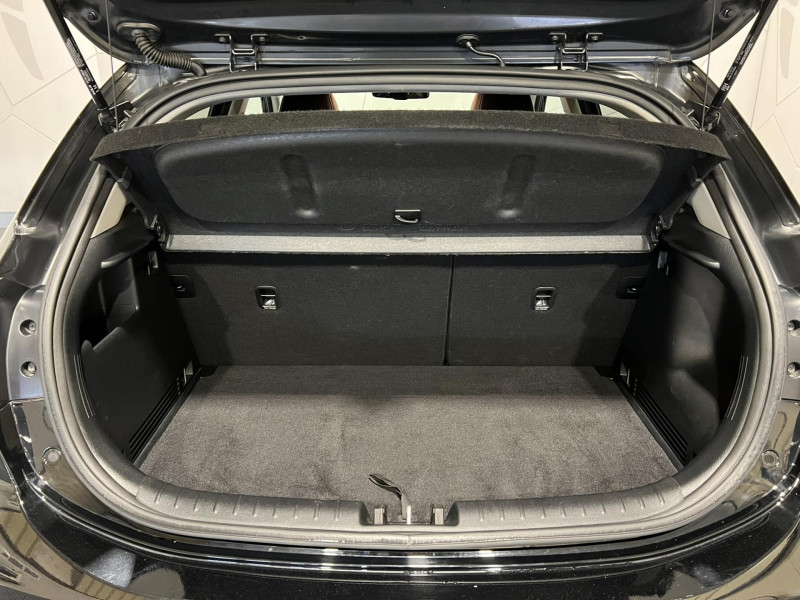 Photo 10 de l'offre de KIA RIO 1.0 T-GDi 100 ch MHEV iBVM6 GT Line Premium à 13990€ chez VL Auto