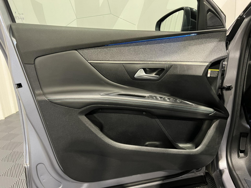 Photo 21 de l'offre de PEUGEOT 5008  BlueHDi 130ch S&S EAT8 Allure Pack 7 Places à 26490€ chez VL Auto