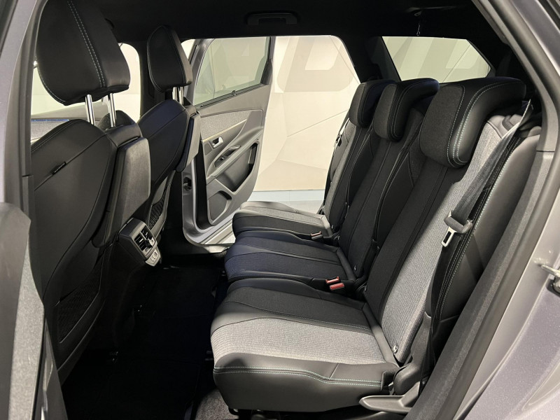 Photo 9 de l'offre de PEUGEOT 5008  BlueHDi 130ch S&S EAT8 Allure Pack 7 Places à 26490€ chez VL Auto