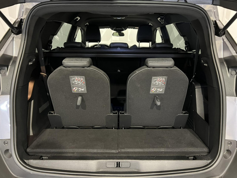 Photo 11 de l'offre de PEUGEOT 5008  BlueHDi 130ch S&S EAT8 Allure Pack 7 Places à 26490€ chez VL Auto
