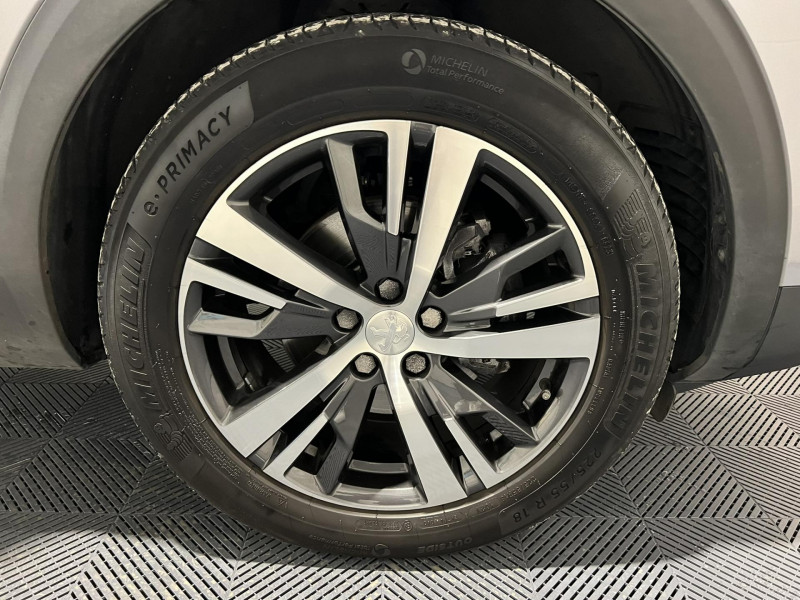 Photo 17 de l'offre de PEUGEOT 5008  BlueHDi 130ch S&S EAT8 Allure Pack 7 Places à 26490€ chez VL Auto