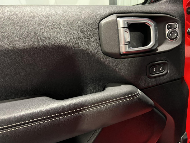 Photo 21 de l'offre de JEEP WRANGLER  Unlimited 2.0 l T 272 ch 4x4 BVA8 Sahara à 50990€ chez VL Auto