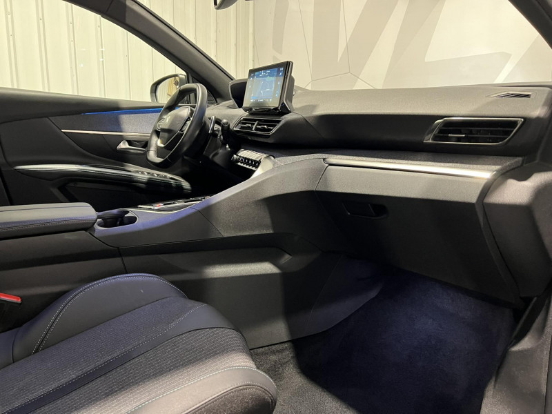Photo 8 de l'offre de PEUGEOT 5008  BlueHDi 130ch S&S EAT8 Allure Pack 7 Places à 26490€ chez VL Auto
