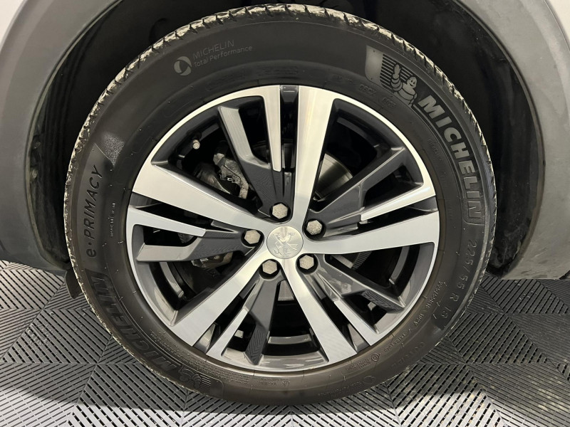 Photo 20 de l'offre de PEUGEOT 5008  BlueHDi 130ch S&S EAT8 Allure Pack 7 Places à 26490€ chez VL Auto