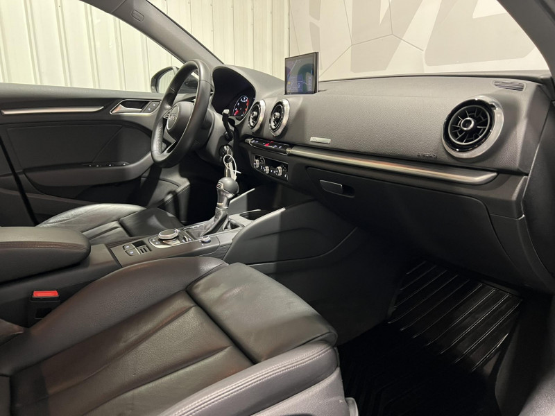 Photo 8 de l'offre de AUDI A3 SPORTBACK 40 TFSI 190 S tronic 7 Sport à 18990€ chez VL Auto