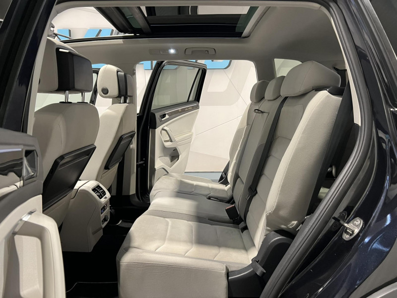 Photo 9 de l'offre de VOLKSWAGEN TIGUAN ALLSPACE 2.0 TDI 150 DSG7 Carat 7 Places à 26990€ chez VL Auto