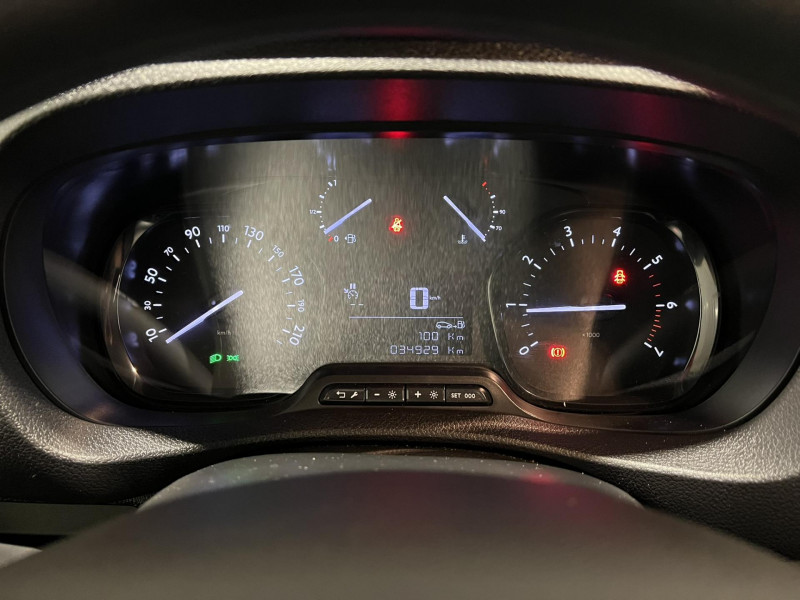 Photo 11 de l'offre de TOYOTA PROACE COMBI Long 2.0L 140 D-4D Dynamic à 29990€ chez VL Auto