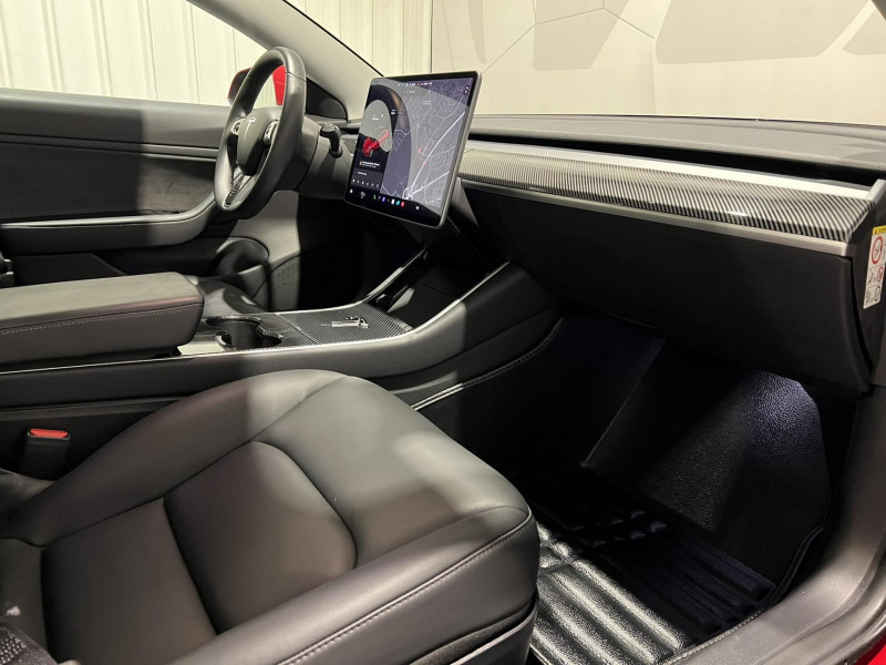 Photo 8 de l'offre de TESLA MODEL 3 Dual Motor AWD  Long-Range  à 25990€ chez VL Auto