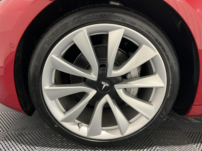 Photo 20 de l'offre de TESLA MODEL 3 Dual Motor AWD  Long-Range  à 25990€ chez VL Auto