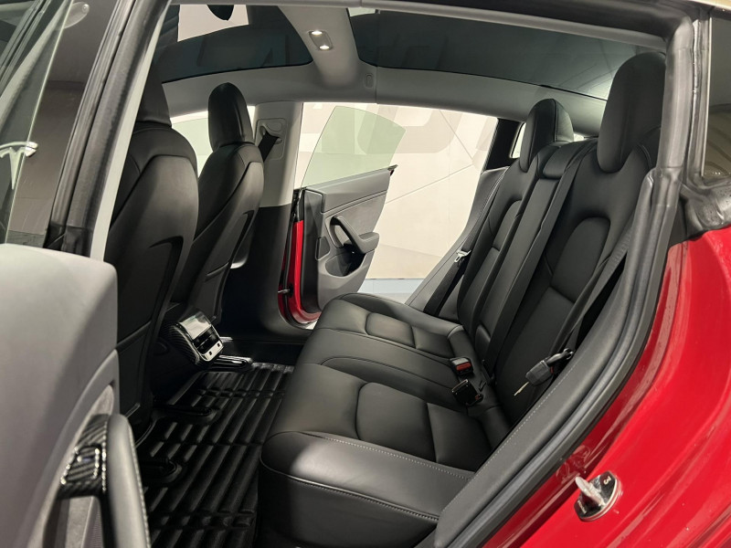Photo 9 de l'offre de TESLA MODEL 3 Dual Motor AWD  Long-Range  à 25990€ chez VL Auto