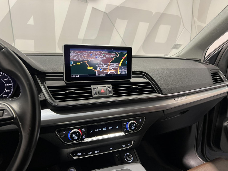 Photo 11 de l'offre de AUDI Q5  50 TFSI e 299 S tronic 7 Quattro Design à 30990€ chez VL Auto