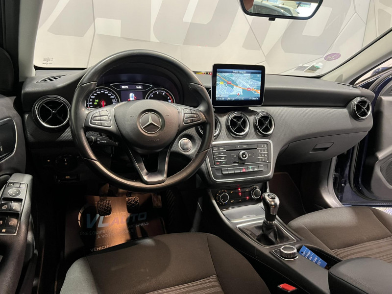 Photo 16 de l'offre de MERCEDES-BENZ CLASSE A 180 Intuition à 12990€ chez VL Auto