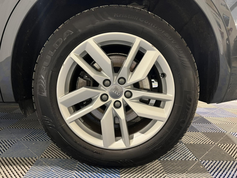 Photo 18 de l'offre de AUDI Q5  50 TFSI e 299 S tronic 7 Quattro Design à 30990€ chez VL Auto