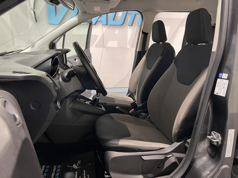 Photo 6 de l'offre de FORD TOURNEO COURIER 1.0 E 100 BV6 S&S Titanium à 12990€ chez VL Auto
