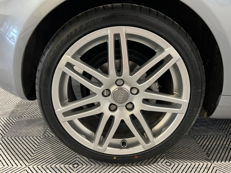 Photo 16 de l'offre de AUDI A3 CABRIOLET 1.6 TDI 105 DPF S Line à 12490€ chez VL Auto