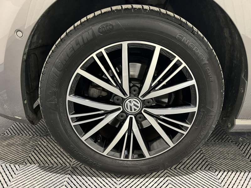 Photo 19 de l'offre de VOLKSWAGEN GOLF 1.2 TSI 110 BlueMotion Technology Allstar à 14990€ chez VL Auto