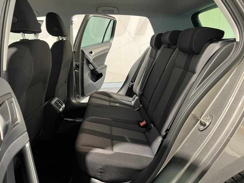 Photo 9 de l'offre de VOLKSWAGEN GOLF 1.2 TSI 110 BlueMotion Technology Allstar à 14990€ chez VL Auto
