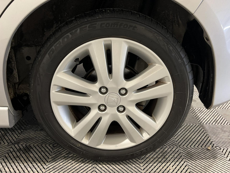 Photo 18 de l'offre de HONDA JAZZ 1.4 i-VTEC Elegance à 8490€ chez VL Auto