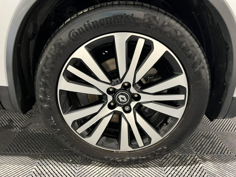 Photo 17 de l'offre de RENAULT KOLEOS dCi 175 4x2 X-tronic Initiale Paris à 22990€ chez VL Auto
