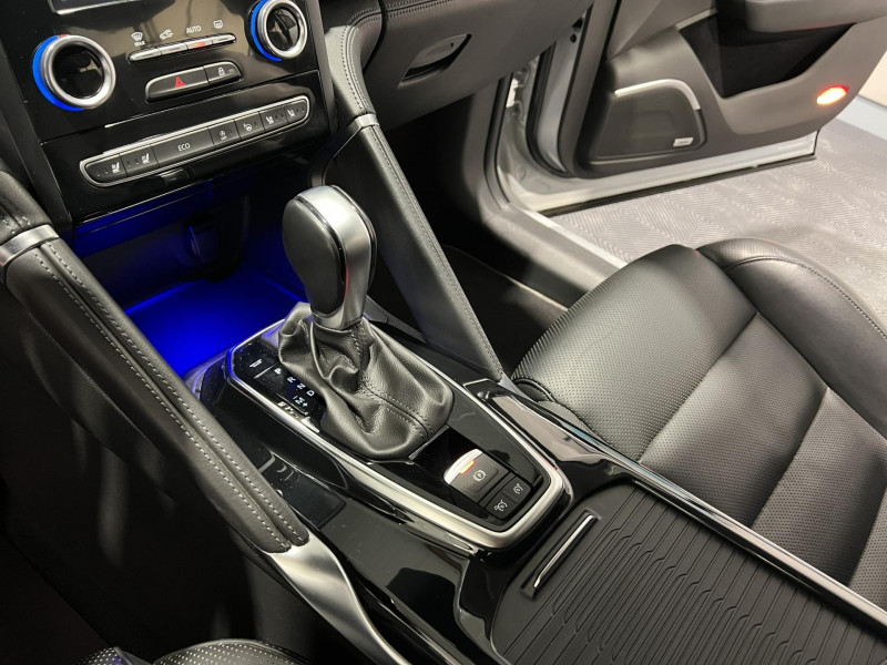 Photo 13 de l'offre de RENAULT KOLEOS dCi 175 4x2 X-tronic Initiale Paris à 22990€ chez VL Auto