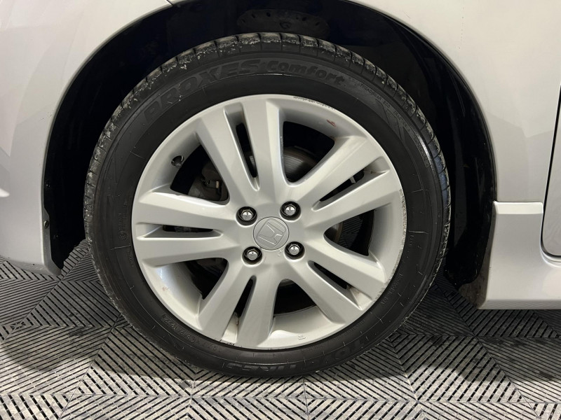 Photo 19 de l'offre de HONDA JAZZ 1.4 i-VTEC Elegance à 8490€ chez VL Auto