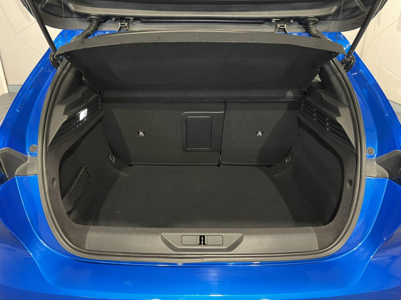 Photo 10 de l'offre de PEUGEOT 308  BlueHDi 130ch S&S EAT8 Allure à 18490€ chez VL Auto