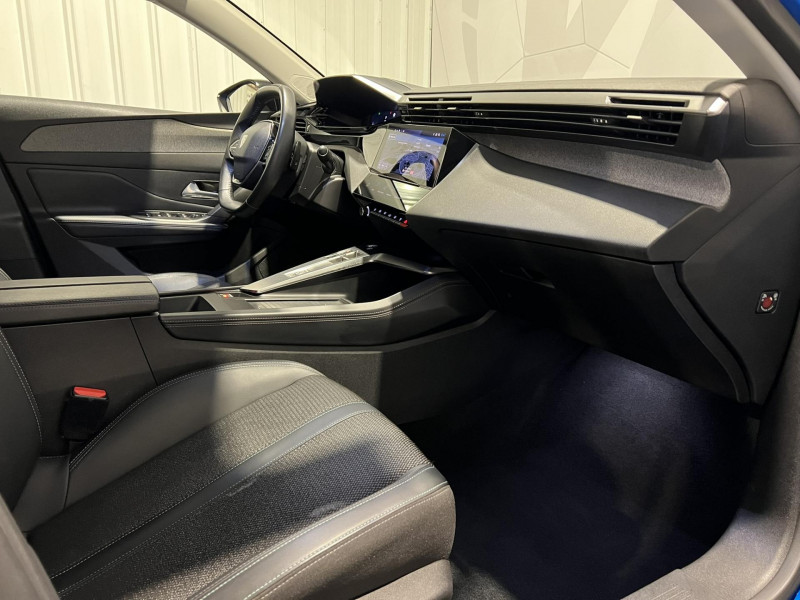 Photo 8 de l'offre de PEUGEOT 308  BlueHDi 130ch S&S EAT8 Allure à 18490€ chez VL Auto