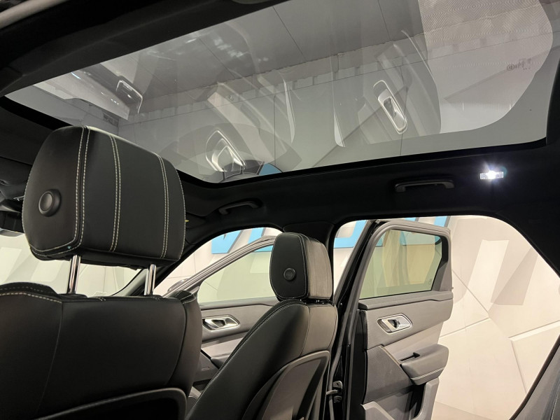 Photo 16 de l'offre de LAND-ROVER RANGE ROVER VELAR 2.0L D180 BVA SE R-Dynamic à 27990€ chez VL Auto
