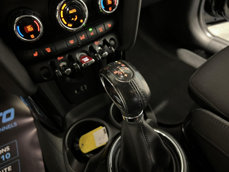 Photo 13 de l'offre de MINI MINI 5 Portes Cooper 136 ch Finition Chili BVA à 13990€ chez VL Auto