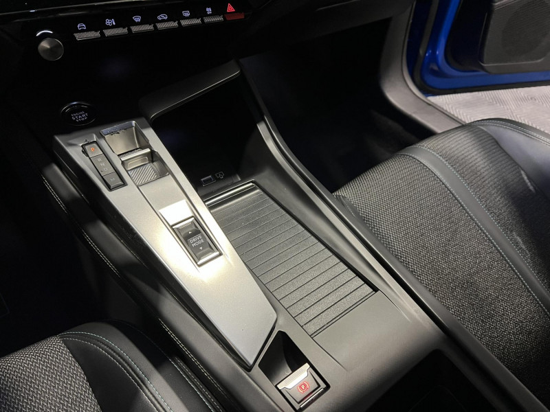 Photo 13 de l'offre de PEUGEOT 308  BlueHDi 130ch S&S EAT8 Allure à 18490€ chez VL Auto