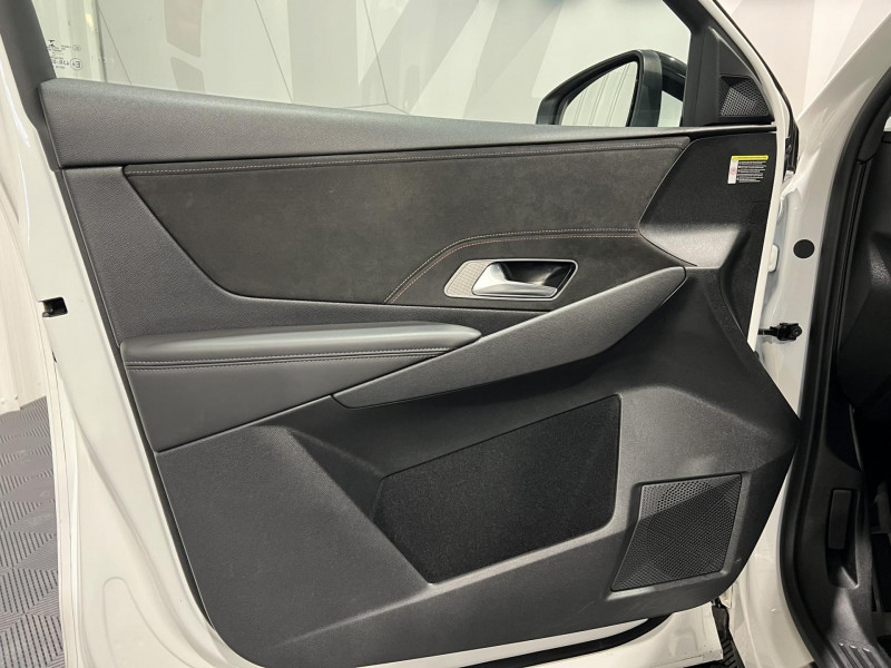 Photo 21 de l'offre de DS DS7 CROSSBACK 180 EAT8 Performance Line+ à 19990€ chez VL Auto