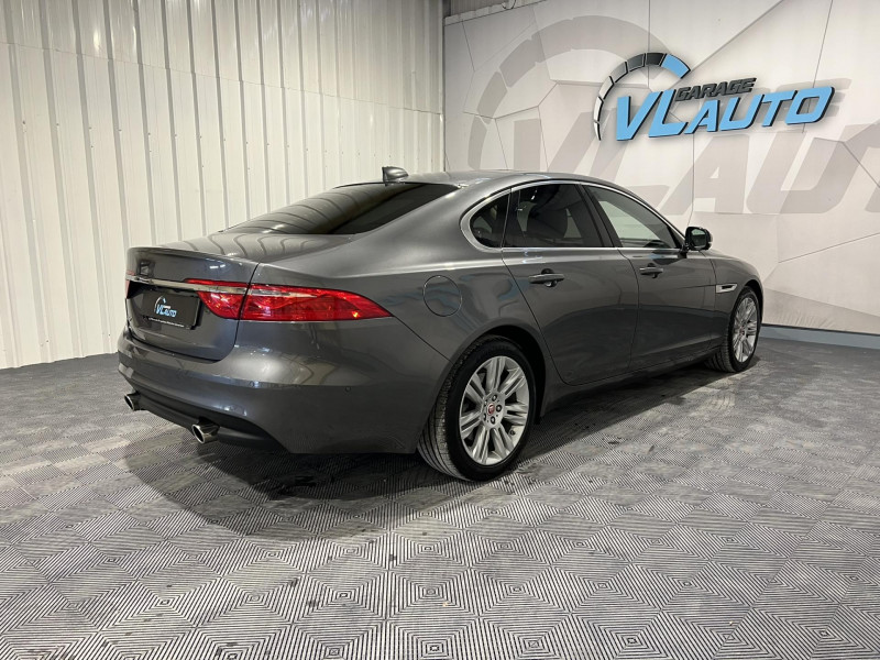 Photo 5 de l'offre de JAGUAR XF  V6 3.0 D - 300 ch BVA Portfolio à 21990€ chez VL Auto
