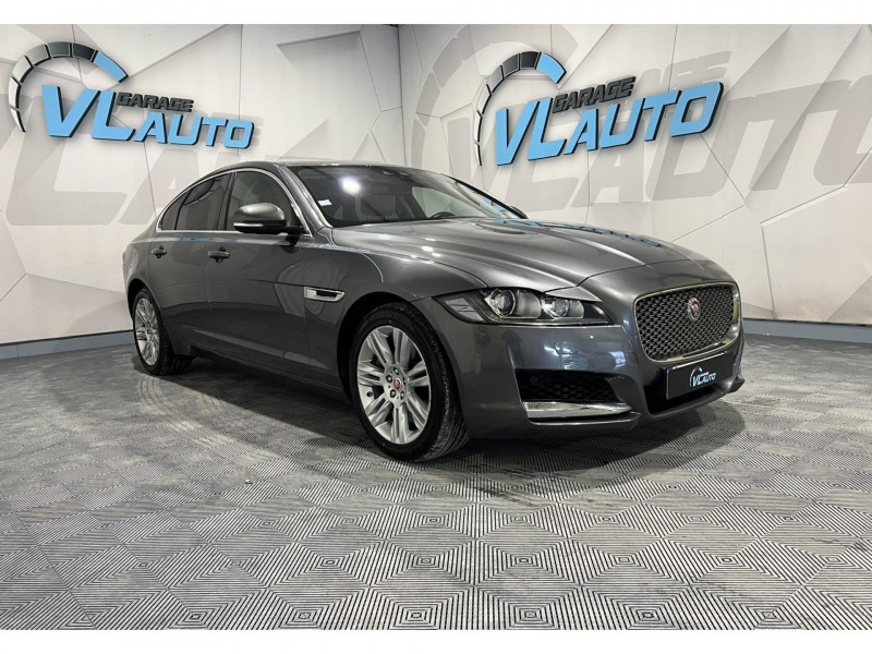 Jaguar XF  V6 3.0 D - 300 ch BVA Portfolio DIESEL Gris Occasion à vendre