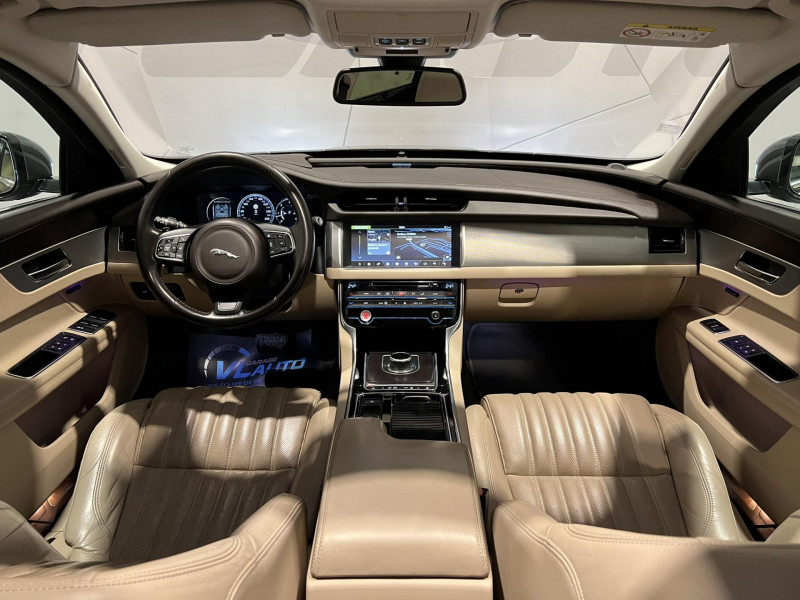 Photo 7 de l'offre de JAGUAR XF  V6 3.0 D - 300 ch BVA Portfolio à 21990€ chez VL Auto