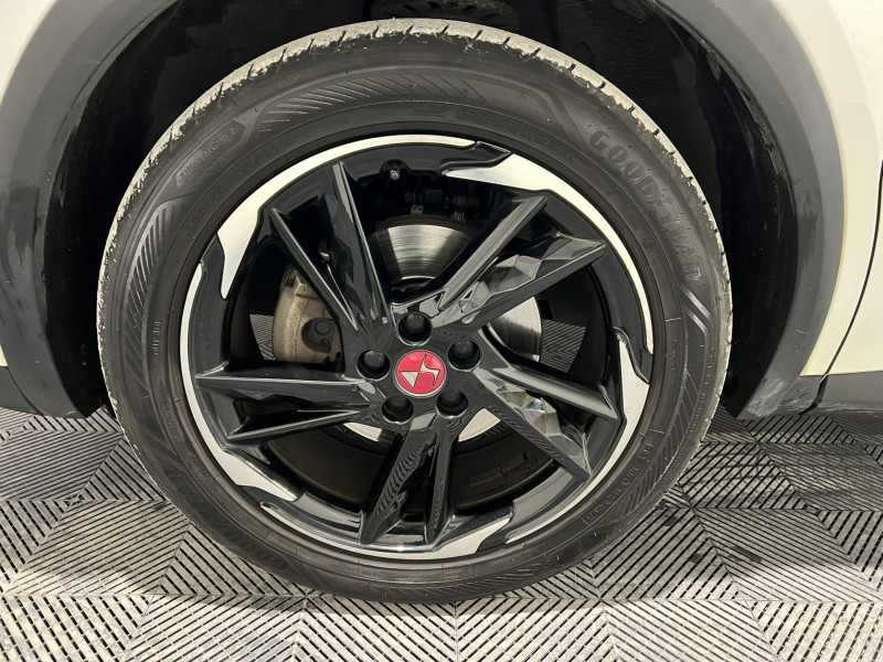 Photo 20 de l'offre de DS DS7 CROSSBACK 180 EAT8 Performance Line+ à 19990€ chez VL Auto