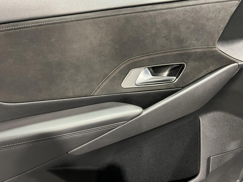 Photo 22 de l'offre de DS DS7 CROSSBACK 180 EAT8 Performance Line+ à 19990€ chez VL Auto