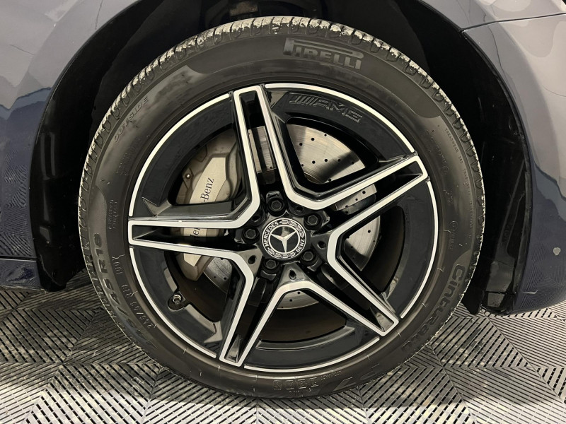 Photo 17 de l'offre de MERCEDES-BENZ CLASSE E BREAK 300 de 9G-Tronic AMG Line à 29990€ chez VL Auto
