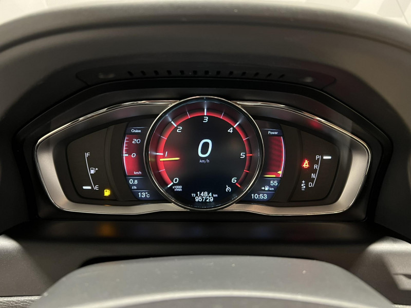Photo 11 de l'offre de VOLVO XC60  D3 150 ch Inscription Geartronic BVA à 21490€ chez VL Auto