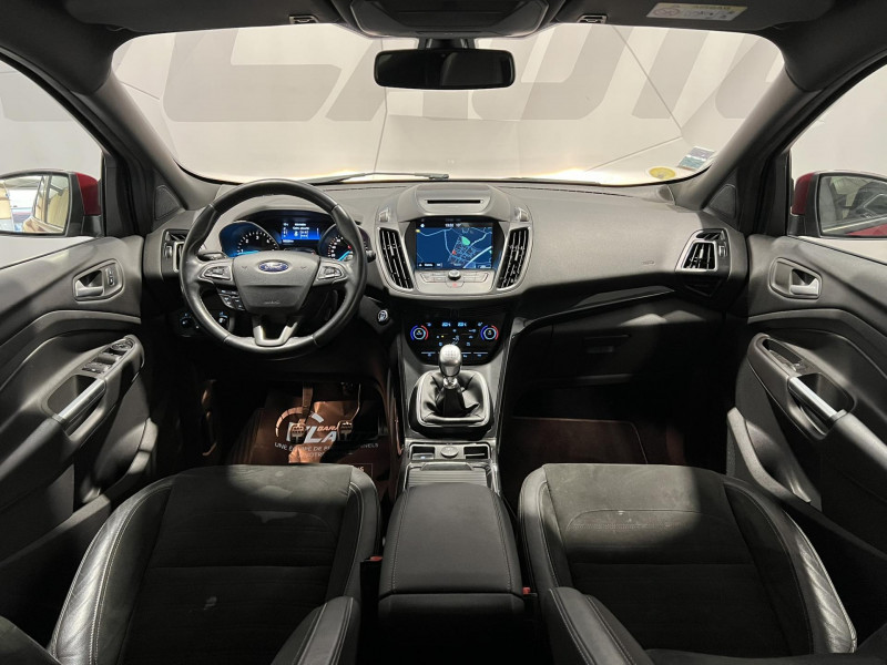 Photo 7 de l'offre de FORD KUGA 1.5 TDCi 120 S&S 4x2 BVM6 ST-Line à 12490€ chez VL Auto