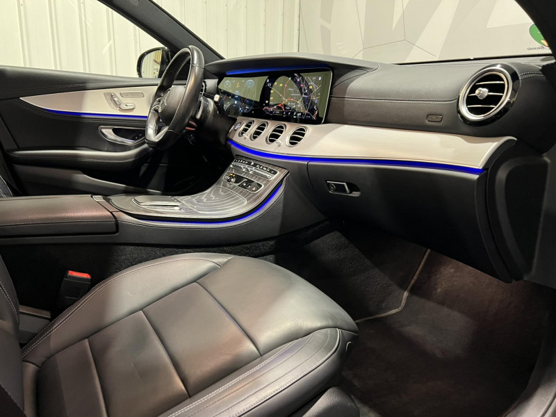 Photo 8 de l'offre de MERCEDES-BENZ CLASSE E BREAK 300 de 9G-Tronic AMG Line à 29990€ chez VL Auto